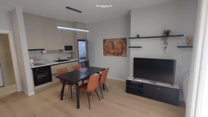 Tirane, jepet me qera apartament 1+1+Ballkon Kati 5, 60 m² 600 € (xhamia e tabakeve)