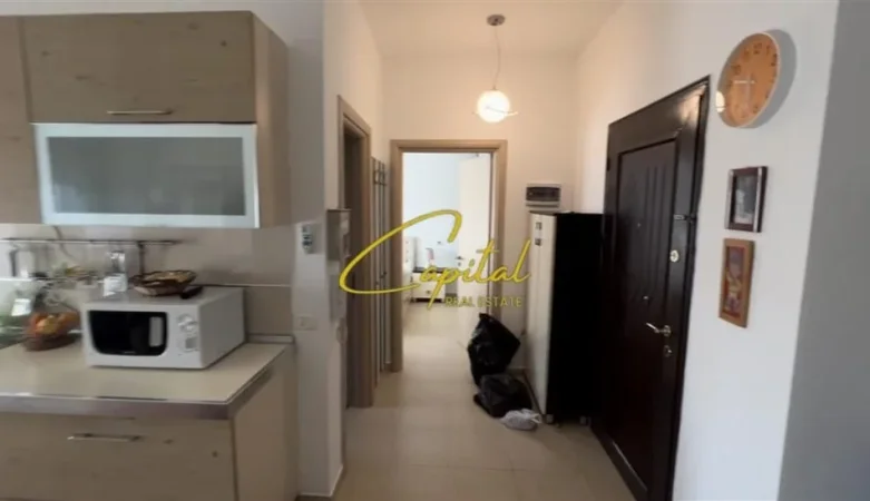 Tirane, shitet apartament 1+1 Kati 6, 64 m² 150.000 € (XHAMLLIKU)