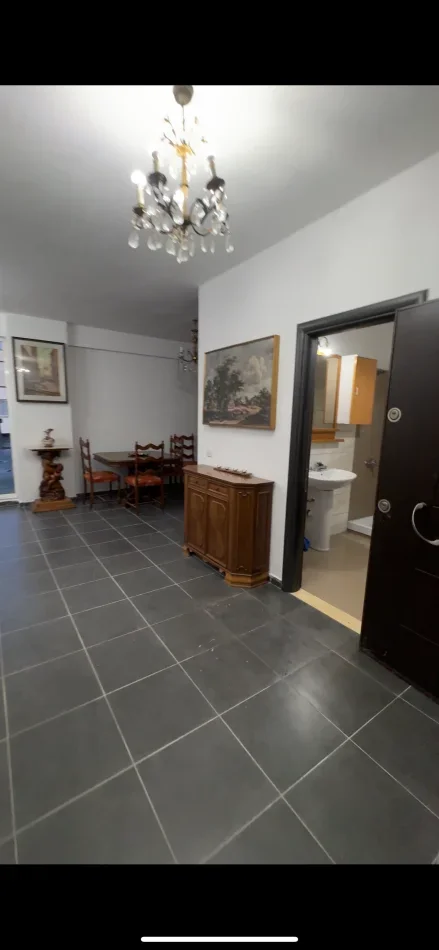 Tirane, jepet me qera apartament 2+1+Ballkon Kati 7, 90 m² (Bulevardi Kashar, Godina 2, shkalla 2.)