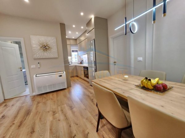 Durres, shitet apartament 2+1 Kati 6, 90 m² 148.000 € (plazh iliria)