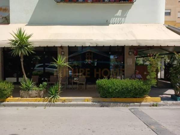 Durres, shitet bar-kafe , 200 m² 300.000 € (ujsjellsi durres)