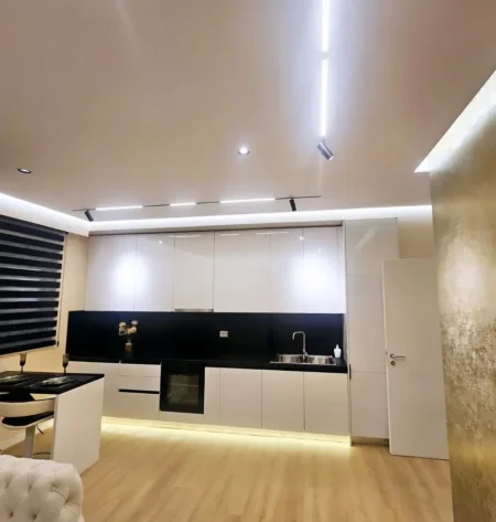 Tirane, shitet apartament 2+1 , 110 m² (110)