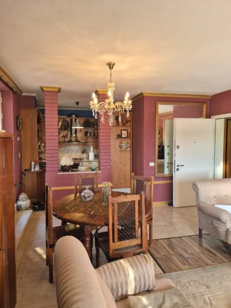 Tirane, shitet apartament+verande | Penthouse 3+1 , 210 m² 340.000 € (Komuna e Parisit)