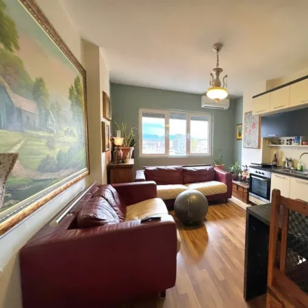 Tirane, shitet apartament+verande | Penthouse 3+1 , 210 m² 340.000 € (Komuna e Parisit)