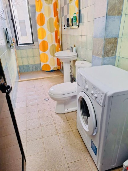 Durres, shitet apartament 1+1 Kati 2, 64 m² (Rruga Skenderbeu)