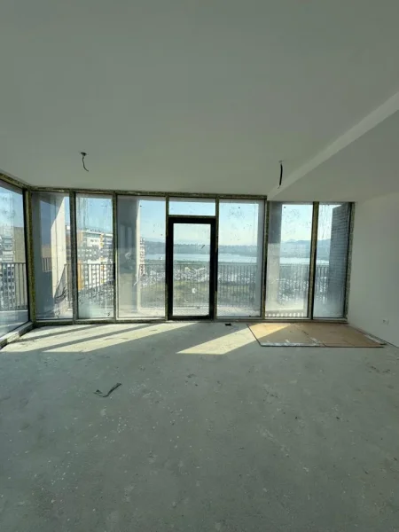 Tirane, shitet apartament 3+1 Kati 9, 217 m² (Lake View, Rruga e Kosovareve)