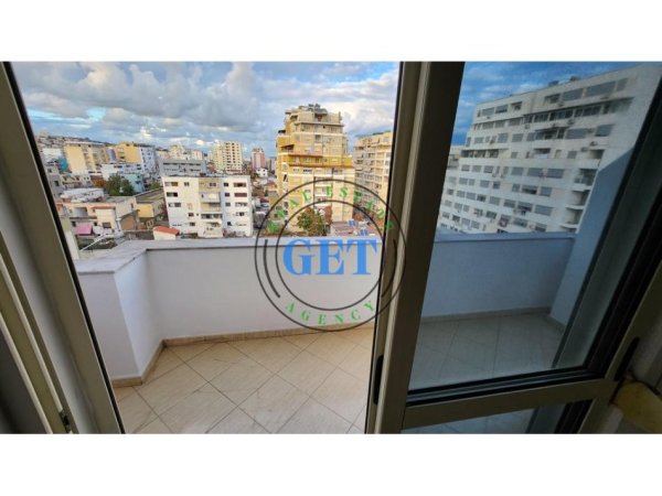 Durres, shitet apartament 2+1+ 4 Ballkone Kati 6, 105 m² 120.000 € (Ish rajoni)