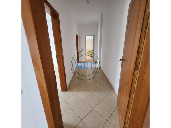 Durres, shitet apartament 2+1+ 4 Ballkone Kati 6, 105 m² 120.000 € (Ish rajoni)