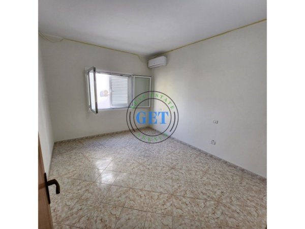 Durres, shitet apartament 1+1+2 Ballkone Kati 3, 67 m² 68.000 € (Plazh)
