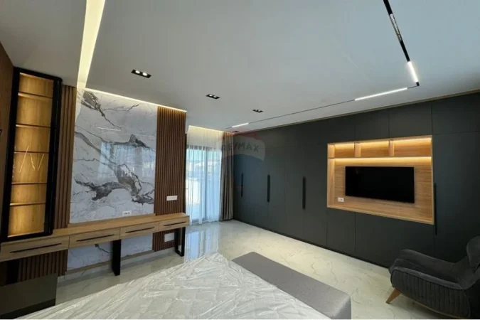 Tirane, shitet apartament+verande | Penthouse 3+1+Aneks+Ballkon Kati 12, 154 m² 470.000 € (Astir, Vila L)