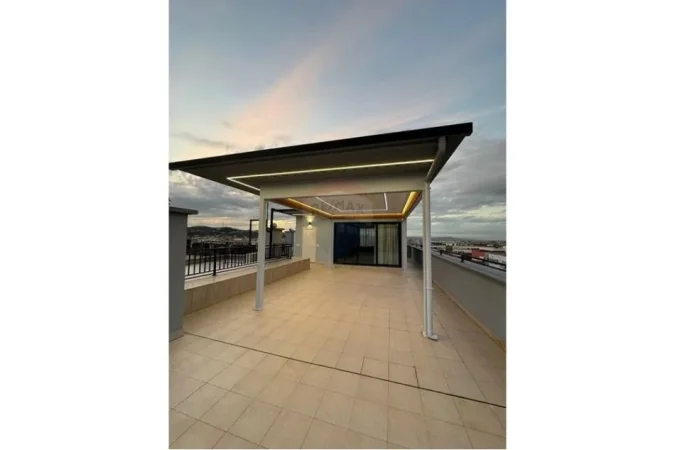 Tirane, shitet apartament+verande | Penthouse 3+1+Aneks+Ballkon Kati 12, 154 m² 470.000 € (Astir, Vila L)