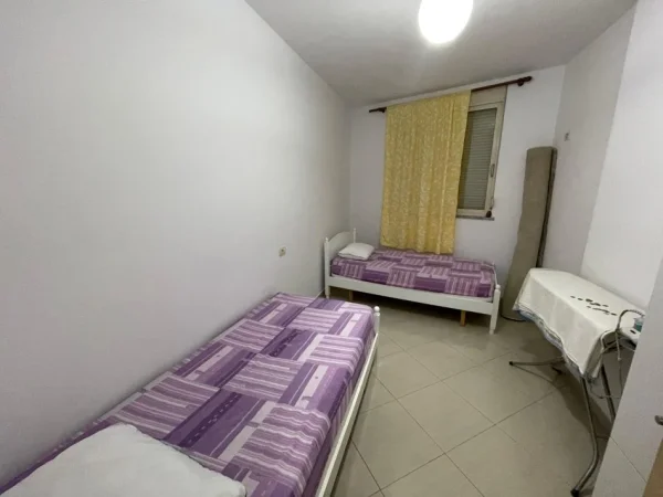 Tirane, jap me qera apartament 2+1+Ballkon Kati 7, 115 m² 700 € (Don Bosko)