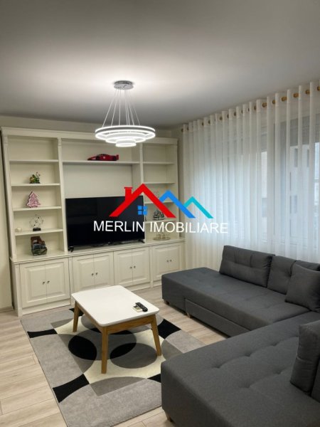 Tirane, jepet me qera apartament 1+1+Ballkon Kati 8, 70 m² 1.000 € (RRUGA E KOSOVAREVE)