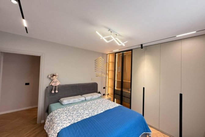 Tirane, jepet me qera apartament 1+1+Ballkon Kati 1, 70 m² 800 € (Rruga Kodra e Diellit)