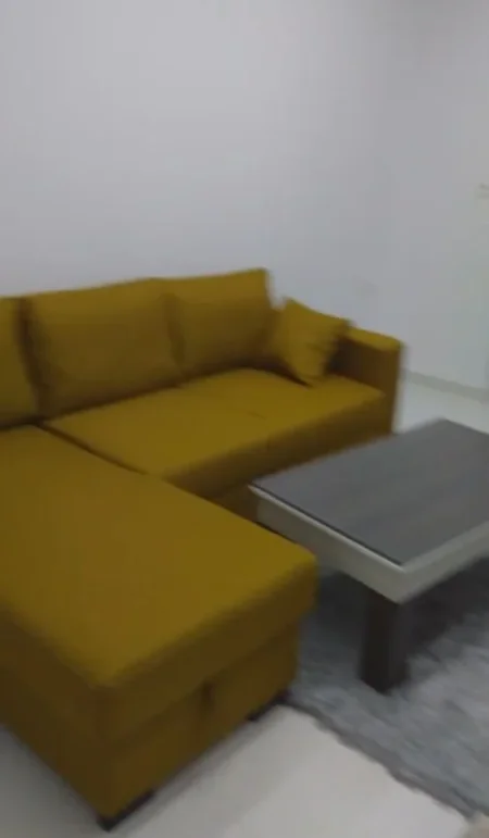 Tirane, jepet me qera apartament 2+1+Ballkon Kati 2, 86 m² 900 € (QENDER PRANE MUZEUT)