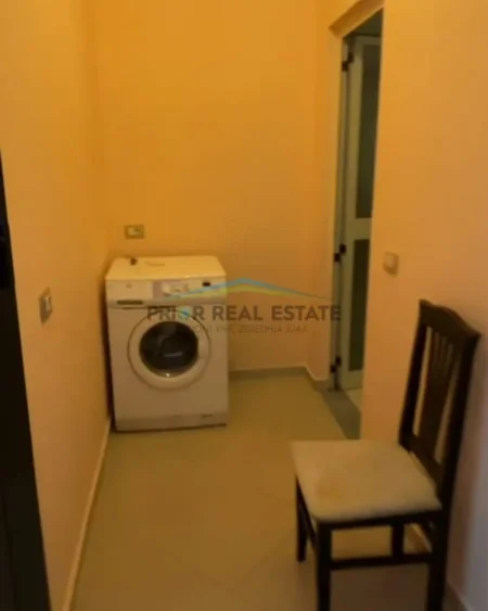 Tirane, shitet Njesi Biznesi Kati 0, 63 m² 196.000 € (Selvia)