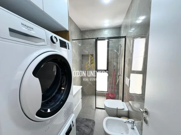 Tirane, jepet me qera apartament 1+1 Kati 9, 72 m² 750 € (Farmacia 10)
