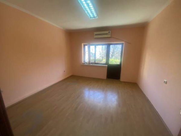 Tirane, Shitet Apartament 3+1+BLK Kati 3, 134 m² 2.200 Euro/m2 (Sami Frasheri)