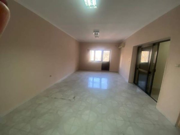 Tirane, Shitet Apartament 3+1+BLK Kati 3, 134 m² 2.200 Euro/m2 (Sami Frasheri)