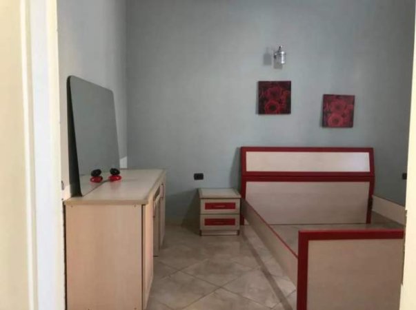 Tirane, jepet me qera apartament 2+1+A+BLK Kati 1, 55 m² 35.000 Leke