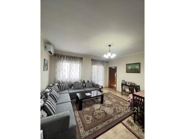 Tirane, shitet apartament 3+1 Kati 2, 271.000 Euro