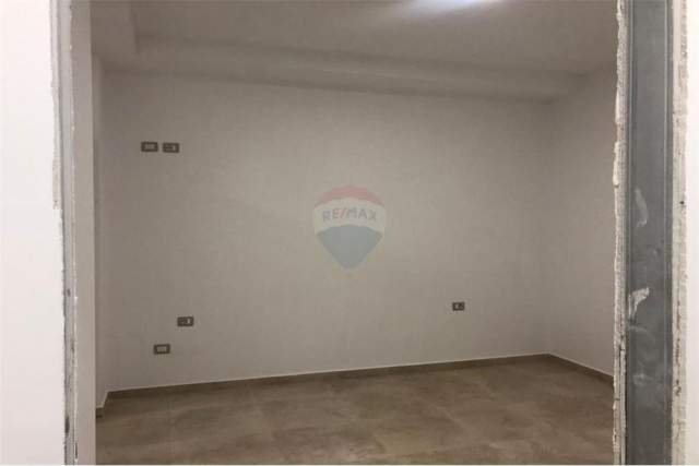Tirane, jepet me qera apartament 2+1+BLK Kati 2, 95 m² 40.000 Leke (5 Maji)