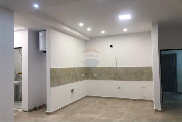 Tirane, jepet me qera apartament 95 m² 40.000 Leke (5 maji)
