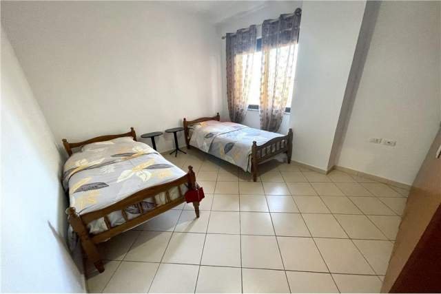 Tirane, jepet me qera apartament 2+1+A+BLK Kati 3, 102 m² 550 Euro (Rr. e Kavajes)
