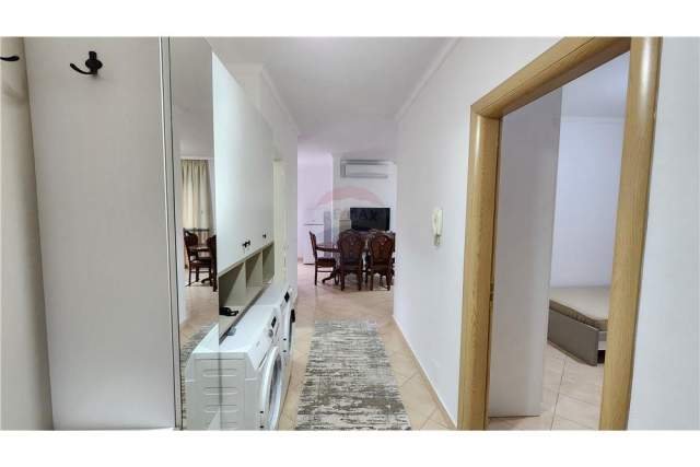 Tirane, jepet me qera apartament 2+1+A+BLK Kati 4, 90 m² 500 Euro (Rr. Ali Pashe Gucia, Pazari i Ri)