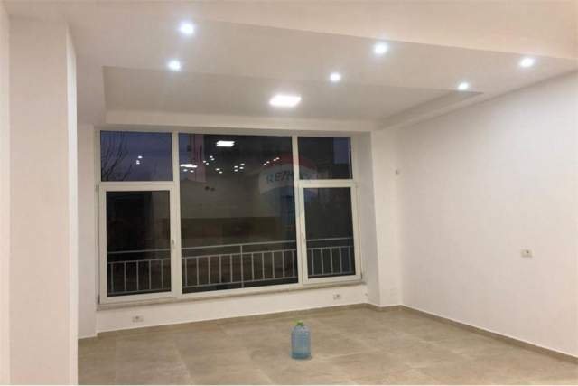 Tirane, jepet me qera apartament 95 m² 40.000 Leke (5 maji)