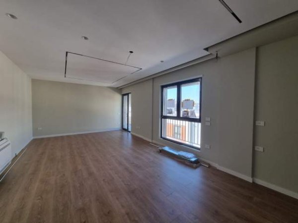 Tirane, jepet me qera apartament 3+1+A+BLK Kati 1, 165 m² 1.200 Euro (Rruga Hiqmet Buzi)