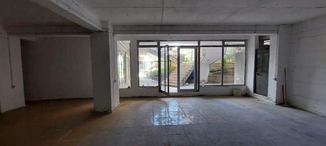 Tirane, shes ambjent biznesi Kati 0, 113 m² 50.000 Euro