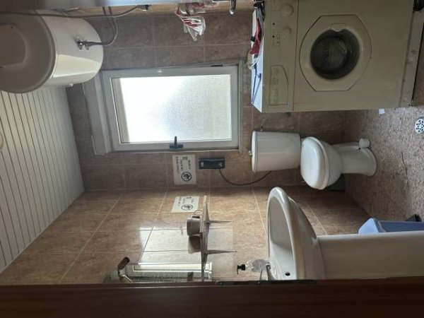 Shqiperi, jepet me qera apartament 3+1+A+BLK Kati 2, 135 m² 750 Euro (Ambasada Amerikane)