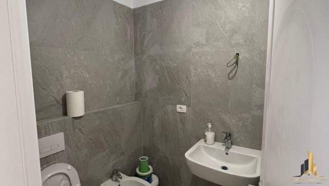 Tirane, jepet me qera apartament 1+1+BLK Kati 1, 60 m² 650 Euro (Rezidenca Park Life)