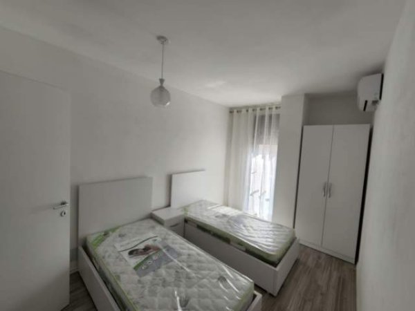 Tirane, jepet me qera apartament 2+1+BLK Kati 1, 96 m² 550 Euro (Don Bosko)