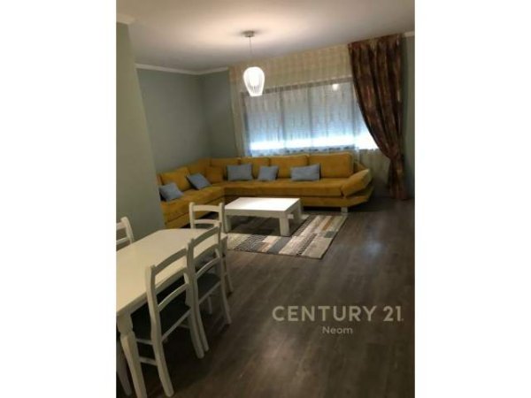 Tirane, shitet apartament 2+1 Kati 2, 108 m² 130.000 Euro