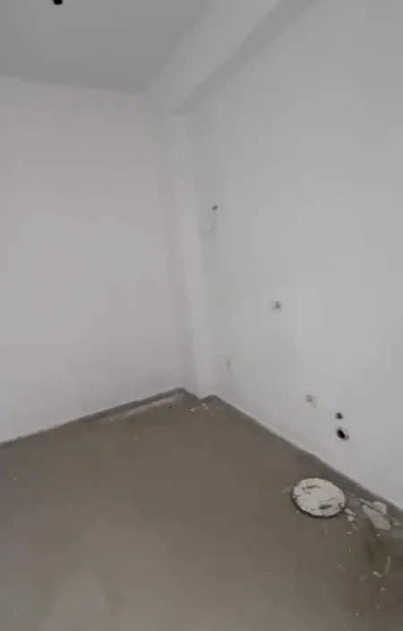 Tirane, shitet apartament 2+1+Ballkon Kati 8, 80 m² 12.500.000 € (Rruga Sokrat Miho prane Vila L 2)