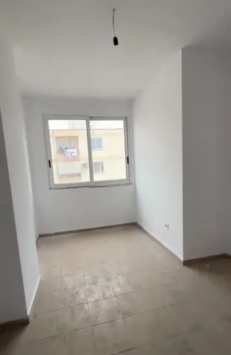 Tirane, shitet apartament 2+1+Ballkon Kati 8, 80 m² 12.500.000 € (Rruga Sokrat Miho prane Vila L 2)
