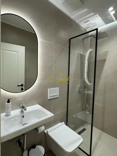 Tirane, shitet apartament 2+1 Kati 2, 59 m² 184.000 € (PAZARI I RI)