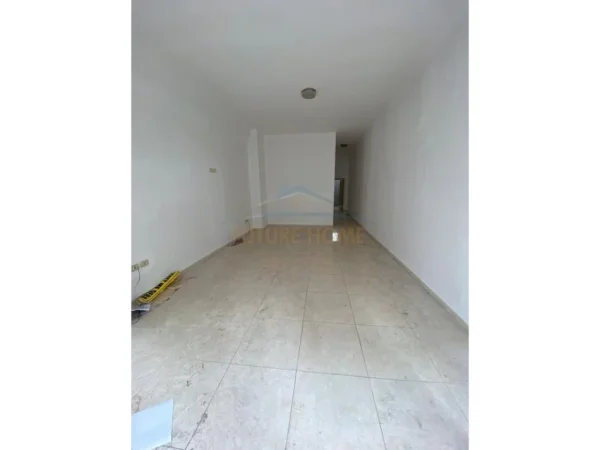 Durres, shitet ambjent biznesi Kati 0, 100 m² 130.000 € (ukd)