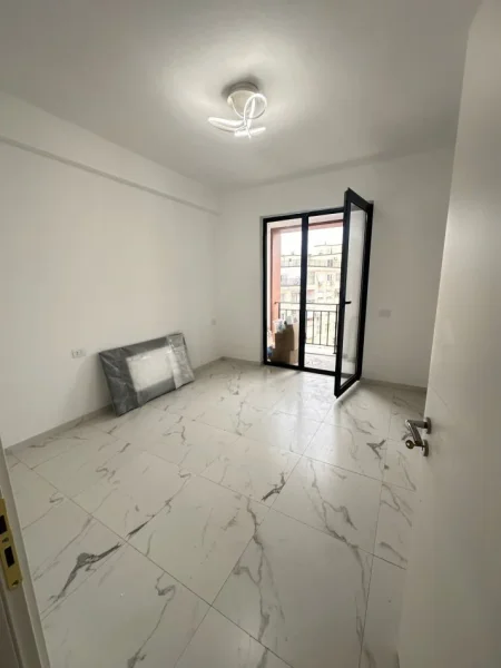 Tirane, shitet apartament 1+1 , 68 m² 120.000 € (Urban Gate, Astir)