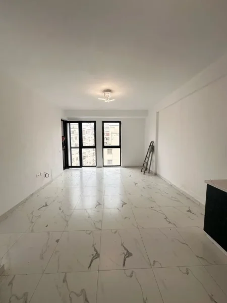 Tirane, shitet apartament 1+1 , 68 m² 120.000 € (Urban Gate, Astir)
