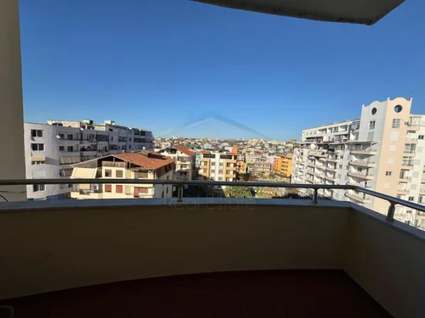 Durres, shitet apartament 2+1+Ballkon Kati 6, 107 m² 117.000 € (PLAZH ILIRIA)
