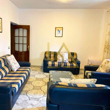 Durres, shitet apartament 1+1 Kati 2, 