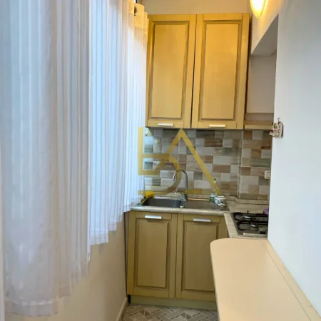 Durres, shitet apartament 1+1 Kati 2, 