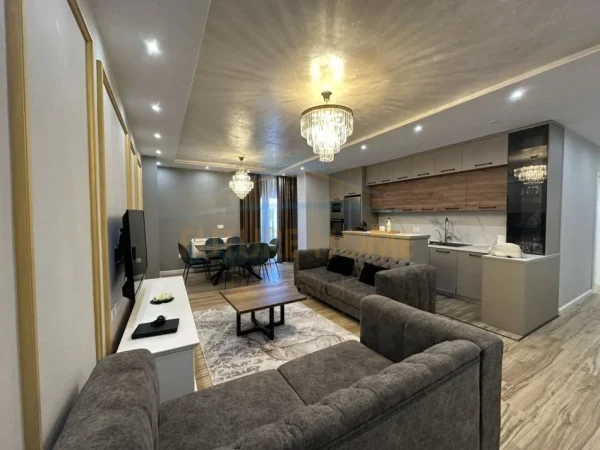 Durres, shitet apartament 2+1+Ballkon Kati 19, 132 m² 368.200 € (Durrës, Vollga)