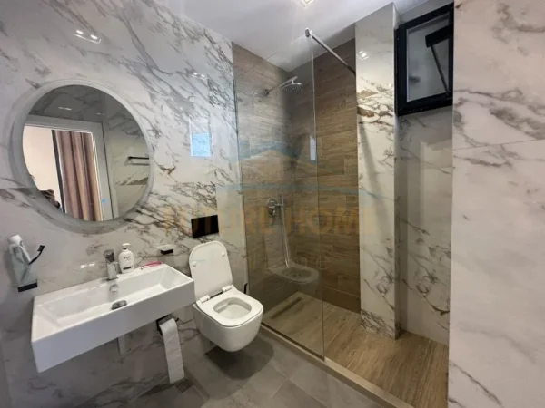 Durres, shitet apartament 2+1+Ballkon Kati 19, 132 m² 368.200 € (Durrës, Vollga)