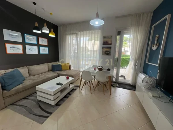 Durres, shitet apartament 2+1 Kati 0, 158 m² 255.000 € (Gjiri i Lalezit)