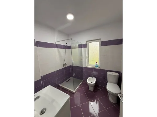 Durres, shitet apartament 1+1 Kati 2, 73 m² 79.000 € (Shkembi i Kavajes)