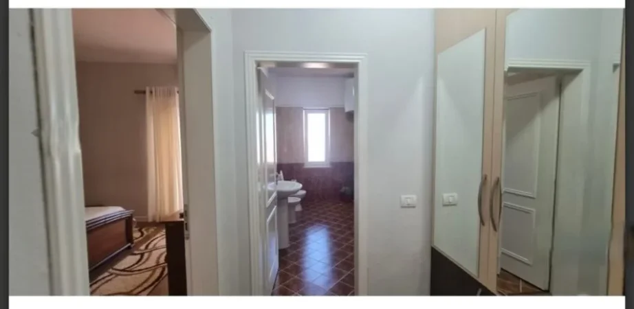 Tirane, shitet apartament 2+1+Ballkon Kati 5, 110 m² 160.000 € (Qytet Studenti)